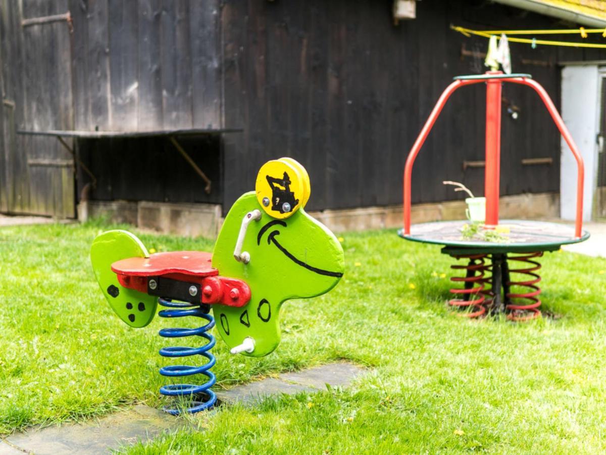 Gartenbungalow 2 Rechte Seite Klein Pravtshagen Ruang foto